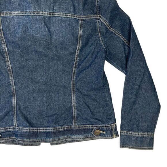 Baccini Denim Jacket Womens Size Medium Blue Dark Washed Embellished Button Up - Picture 11 of 16